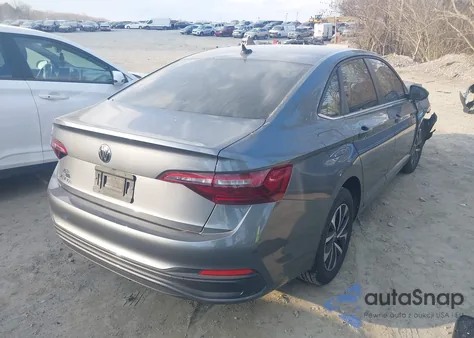 2023 Volkswagen Jetta 1.5T S z USA, uszkodzony, nr VIN 3VW5M7BUXPM005455